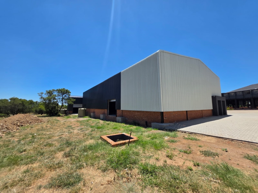 To Let commercial Property for Rent in Tredenham Free State